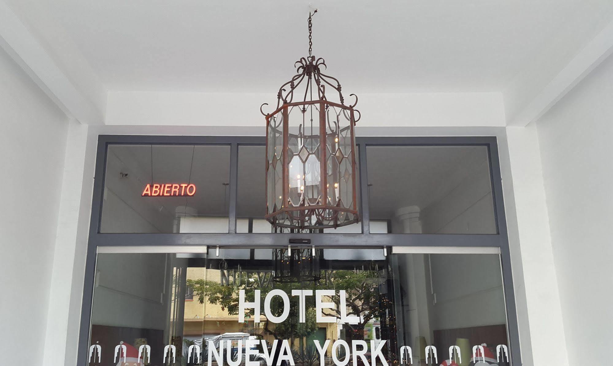 Nueva York Hotel กัวดาลาฮารา ภายนอก รูปภาพ