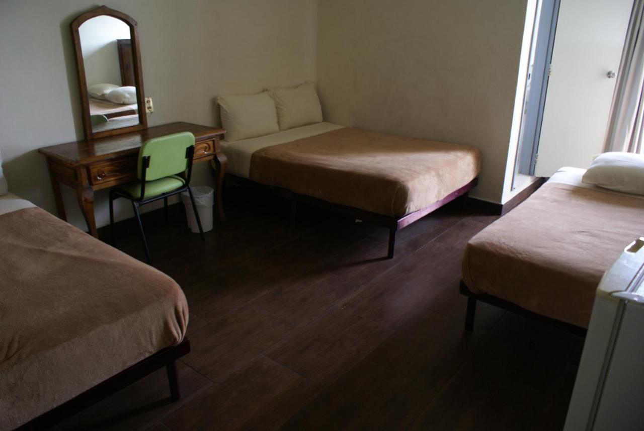 Nueva York Hotel กัวดาลาฮารา ภายนอก รูปภาพ